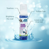Product inforgraphic for Nature's Specialities Screamin' Blueberry Facial Wash for pets.